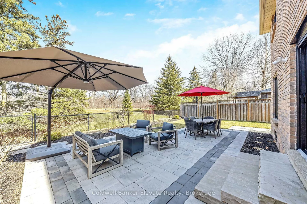 3017, Silverthorn, 1001 - BR Bronte, Oakville