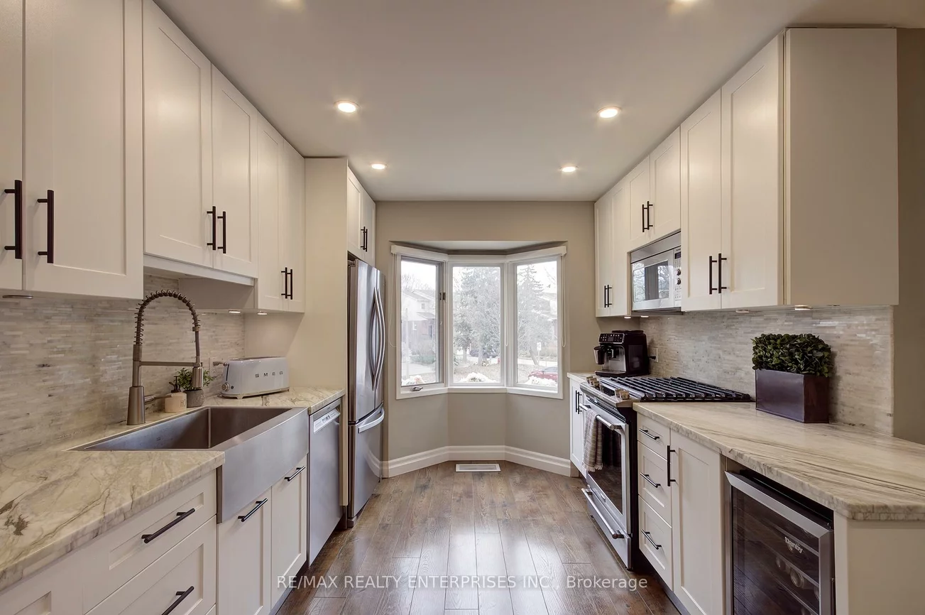 7, NORMANDY, 1002 - CO Central, Oakville