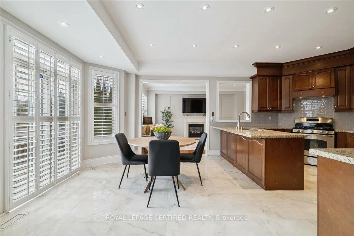 2523, Highmount, 1019 - WM Westmount, Oakville