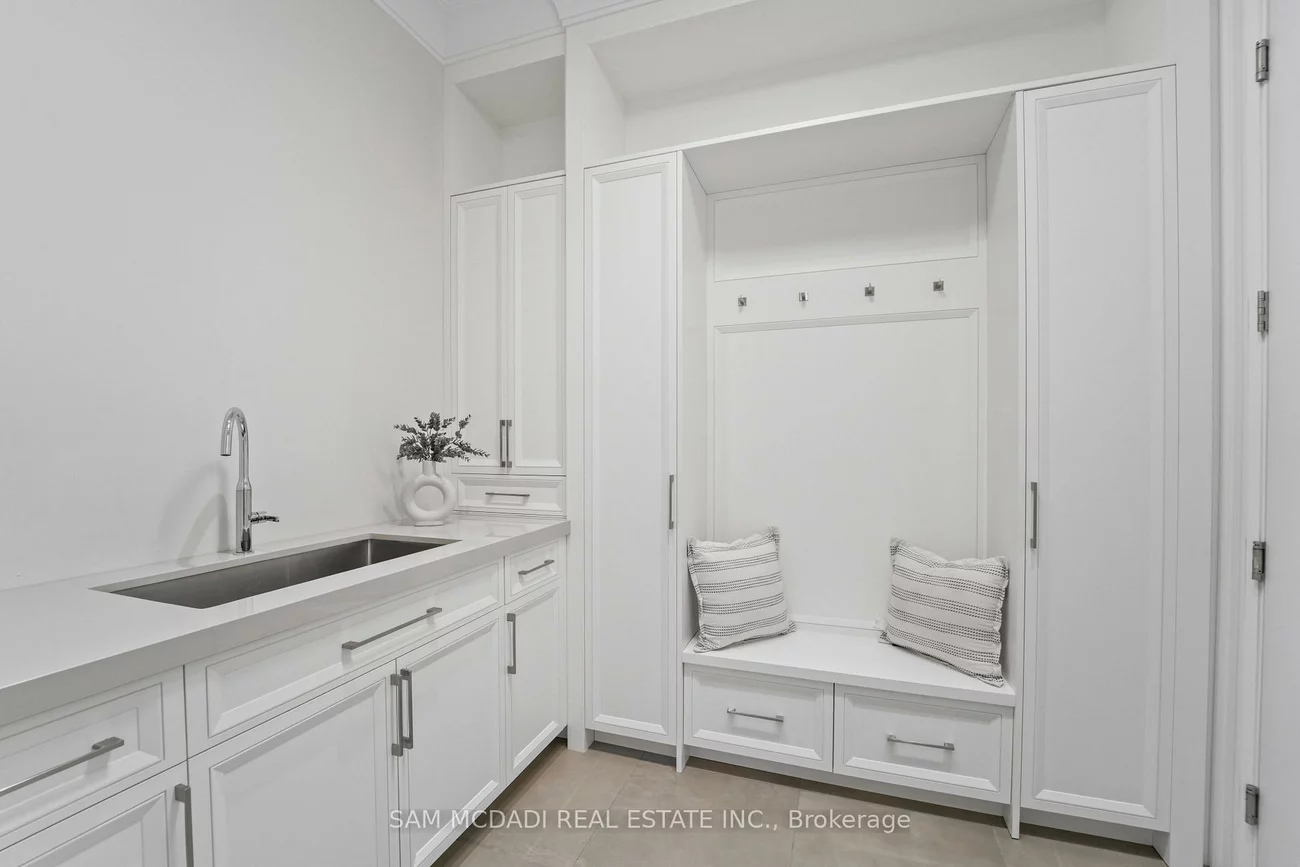 371, Willis, 1020 - WO West, Oakville