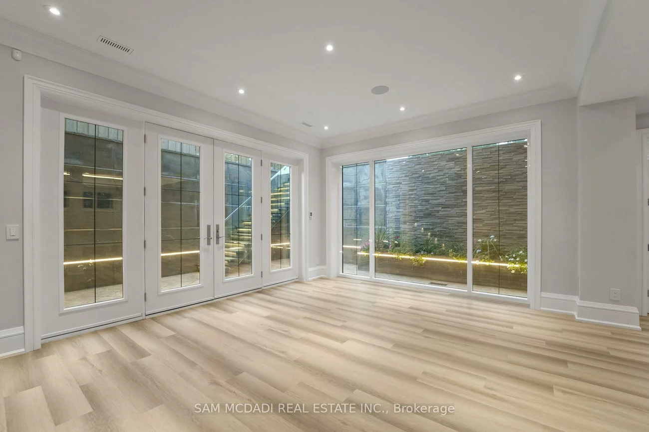 371, Willis, 1020 - WO West, Oakville