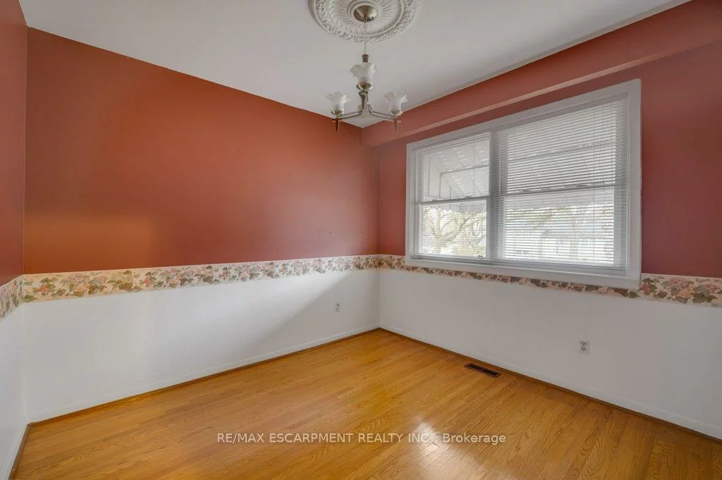 478, Anthony, 1013 - OO Old Oakville, Oakville