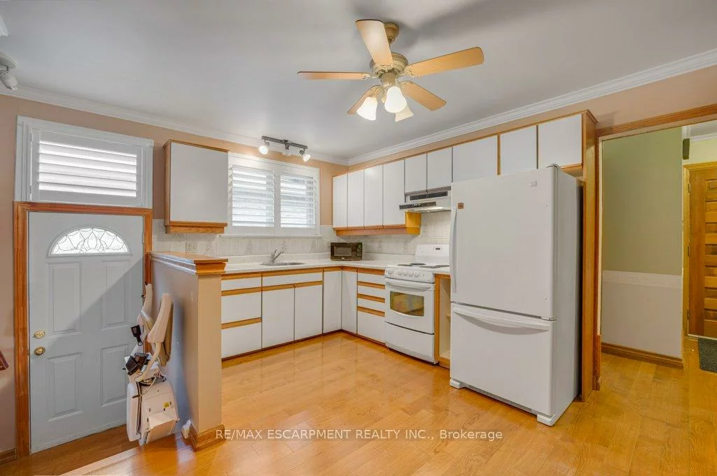 478, Anthony, 1013 - OO Old Oakville, Oakville