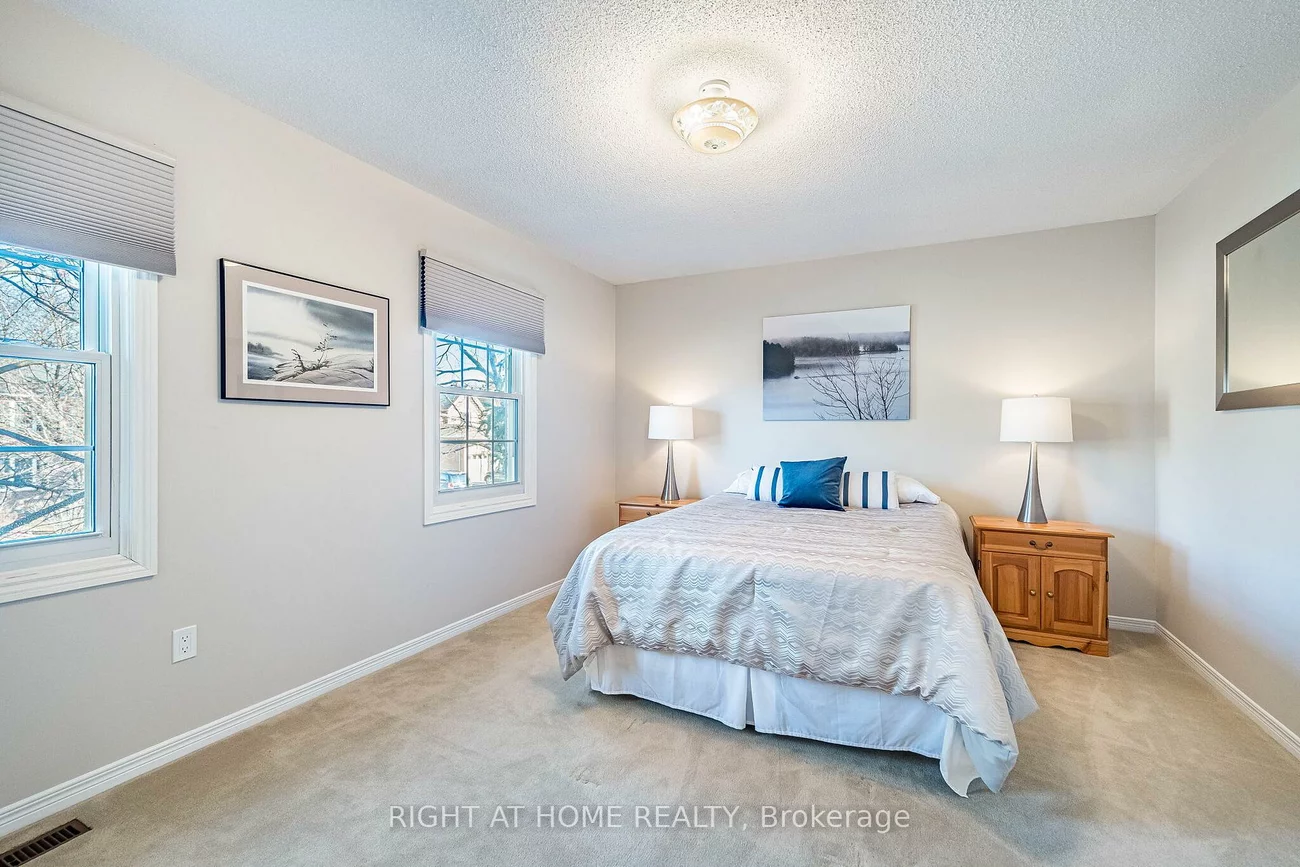 1114, Ballantry, 1018 - WC Wedgewood Creek, Oakville