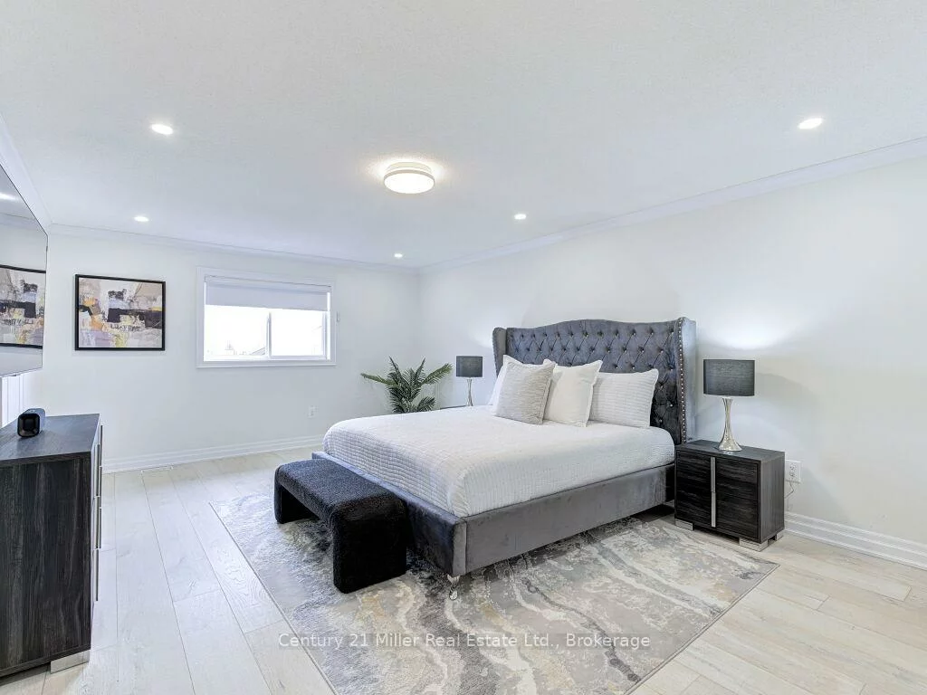 2094, Redstone, 1019 - WM Westmount, Oakville