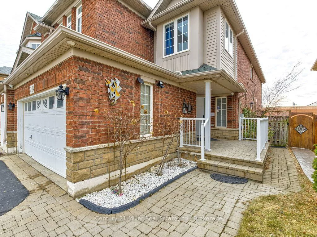 2094, Redstone, 1019 - WM Westmount, Oakville