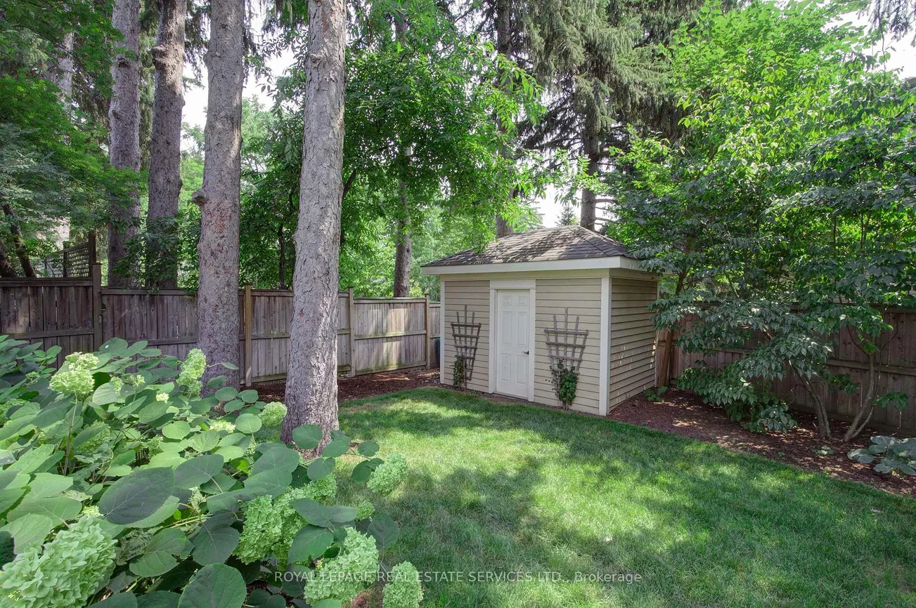 461, Copeland, 1011 - MO Morrison, Oakville