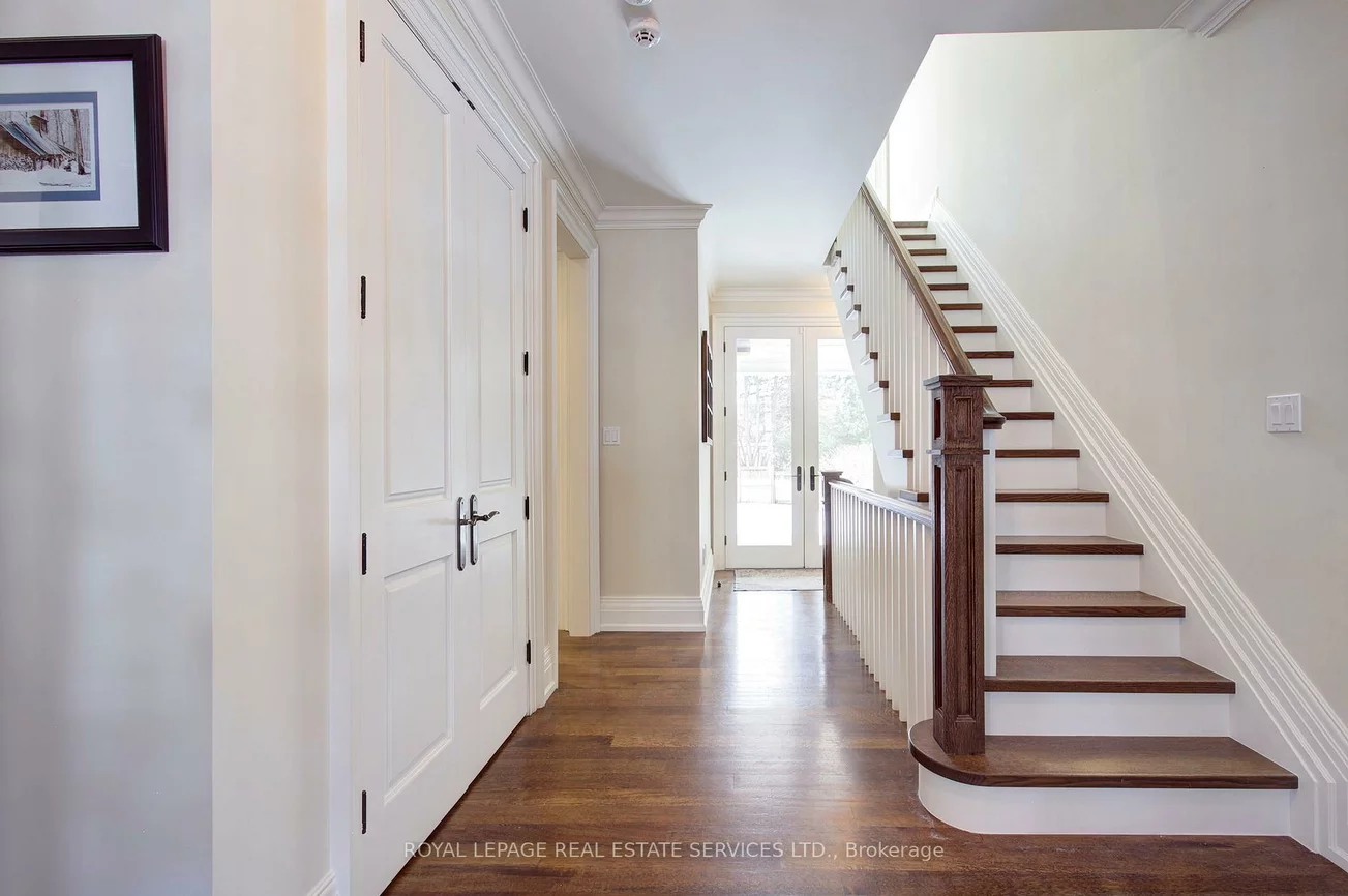 461, Copeland, 1011 - MO Morrison, Oakville