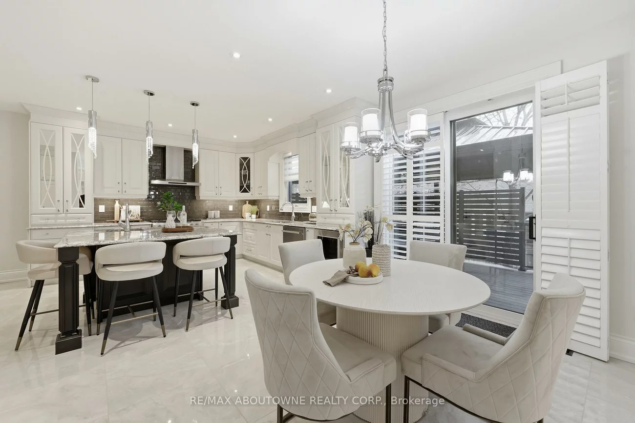 2225, Glazebrook, 1019 - WM Westmount, Oakville