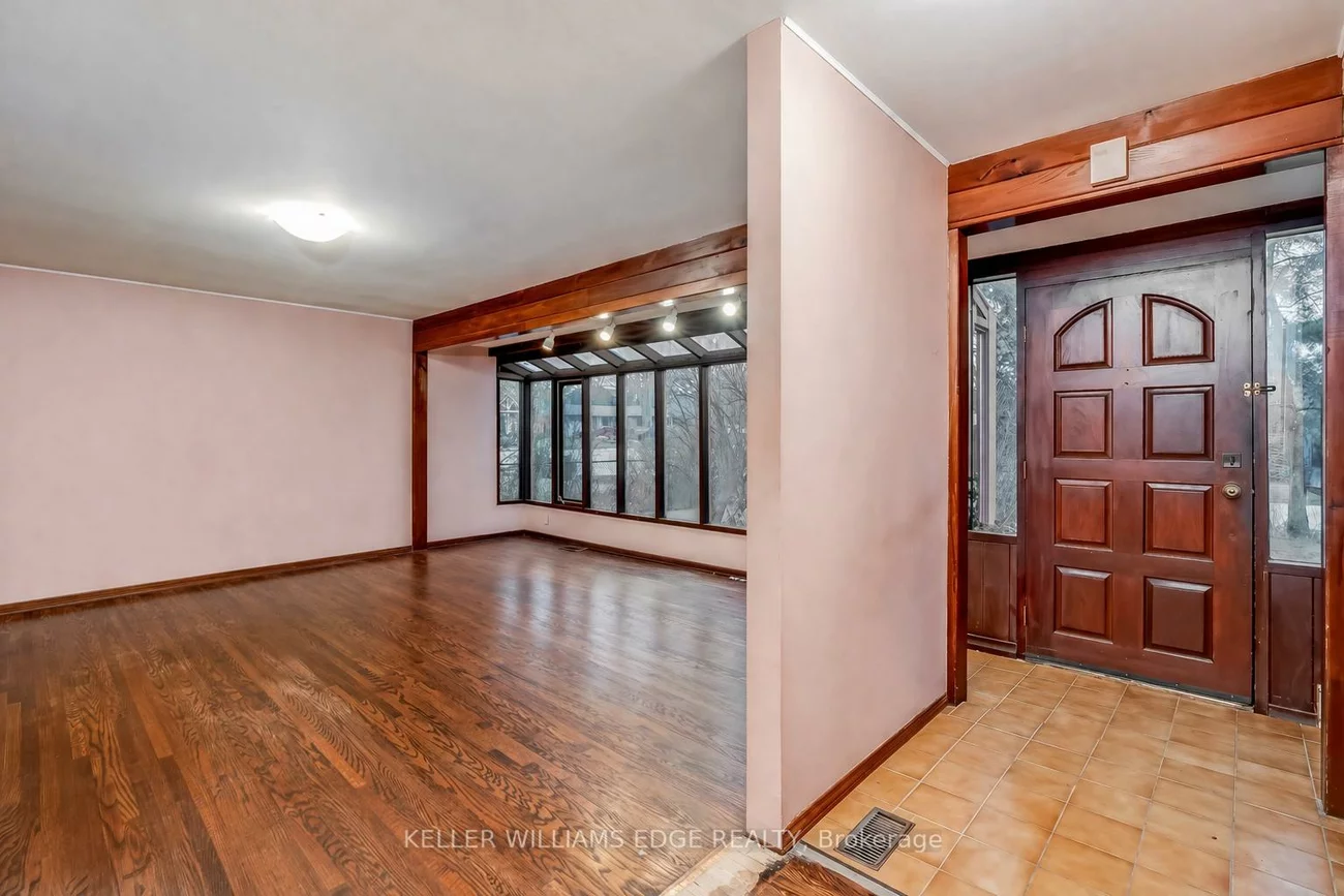 1322, Langdale, 1005 - FA Falgarwood, Oakville