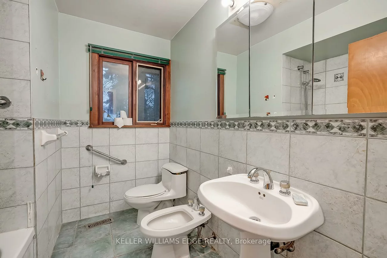 1322, Langdale, 1005 - FA Falgarwood, Oakville