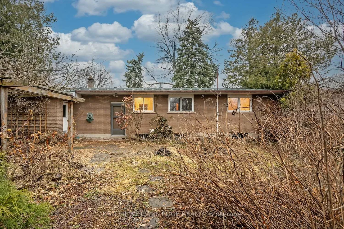 1322, Langdale, 1005 - FA Falgarwood, Oakville