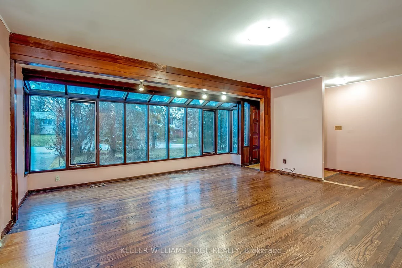 1322, Langdale, 1005 - FA Falgarwood, Oakville