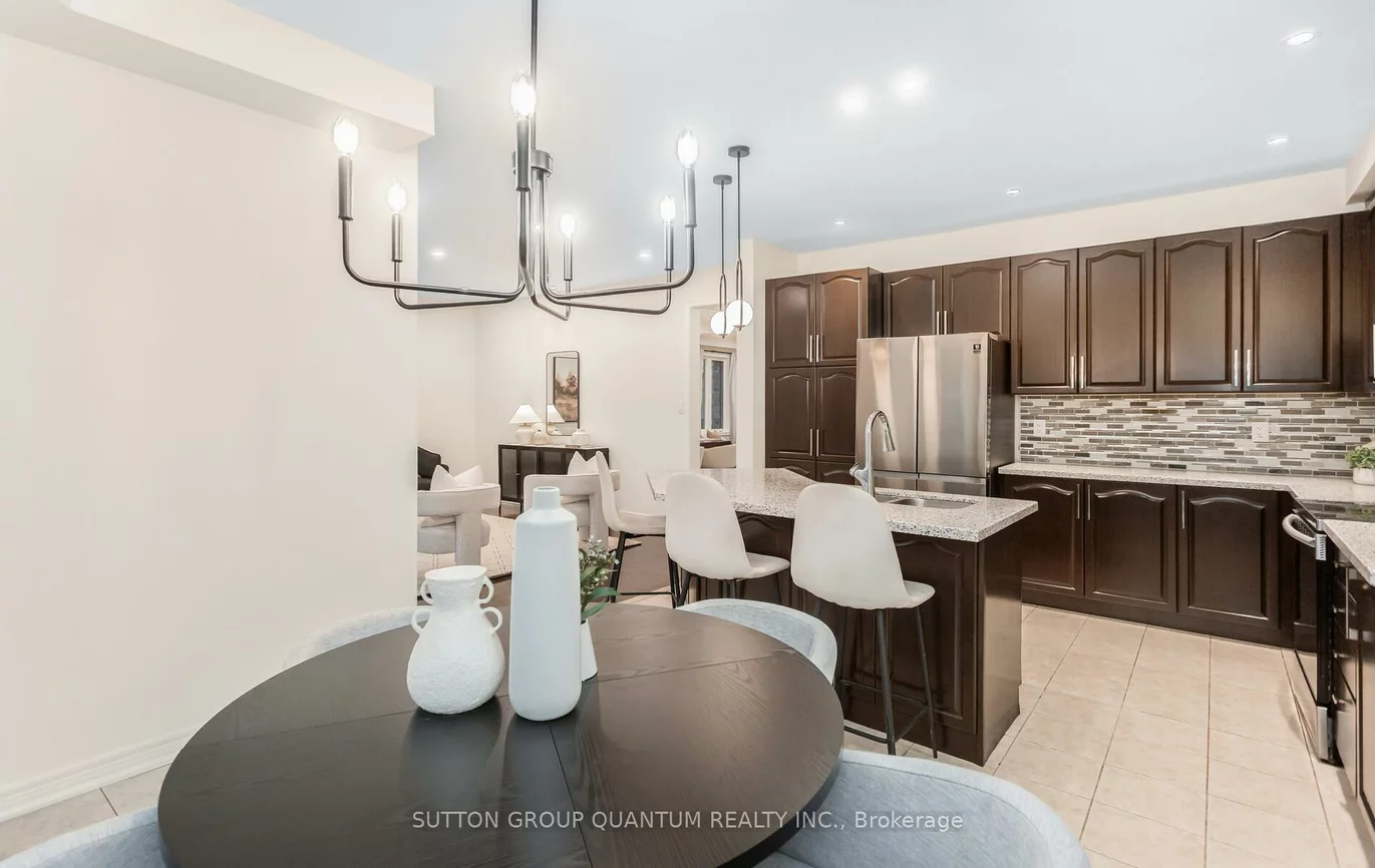 2351, Gladacres, 1019 - WM Westmount, Oakville