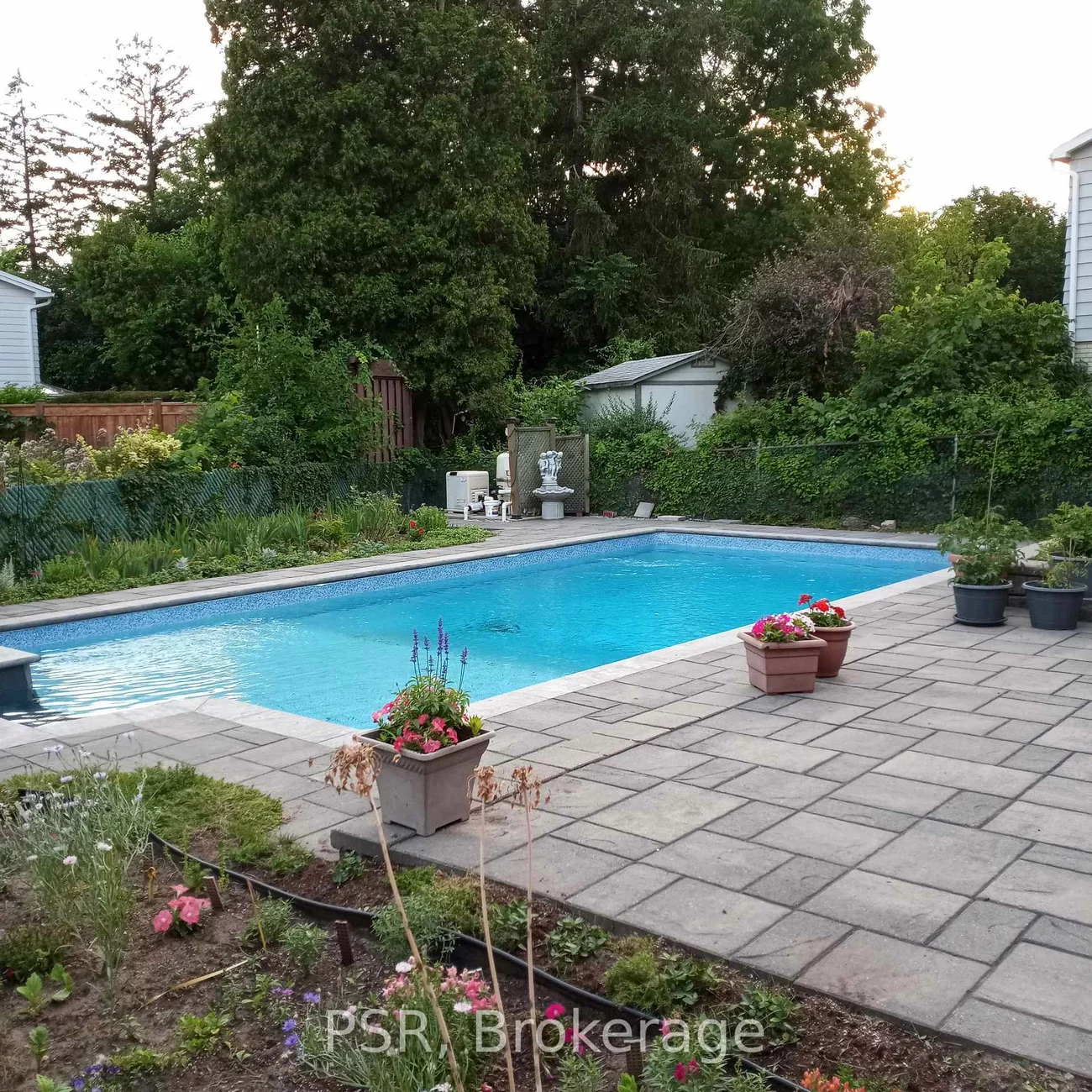 575, Patricia, 1020 - WO West, Oakville