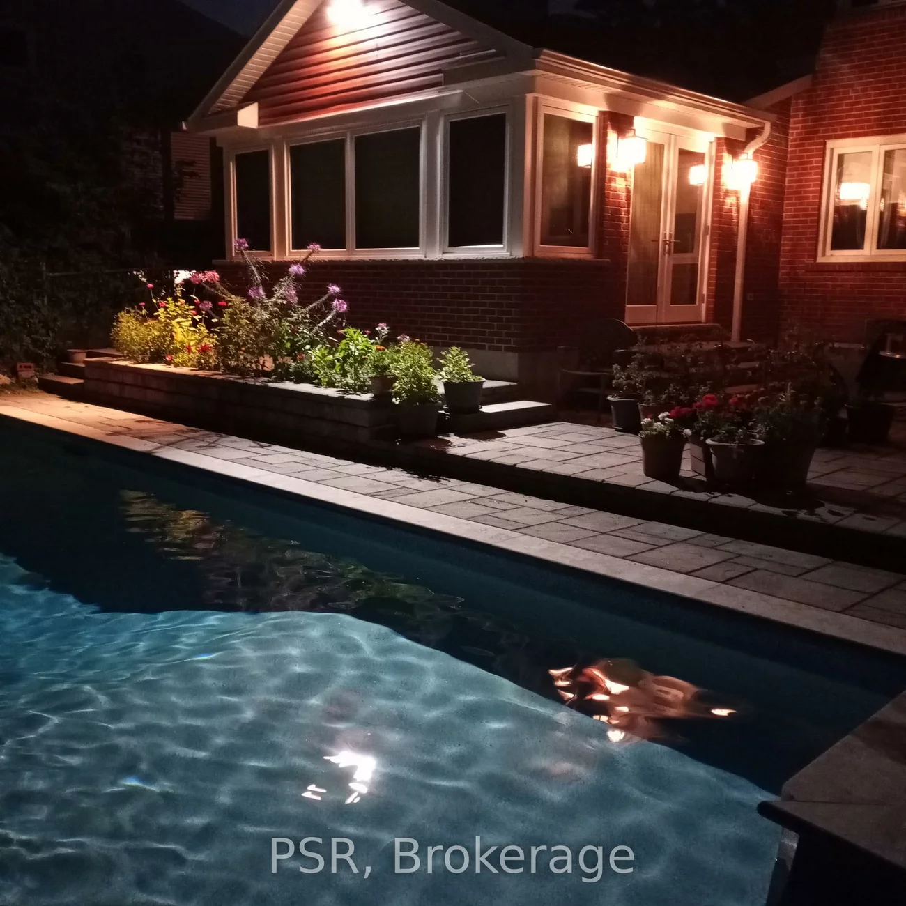 575, Patricia, 1020 - WO West, Oakville