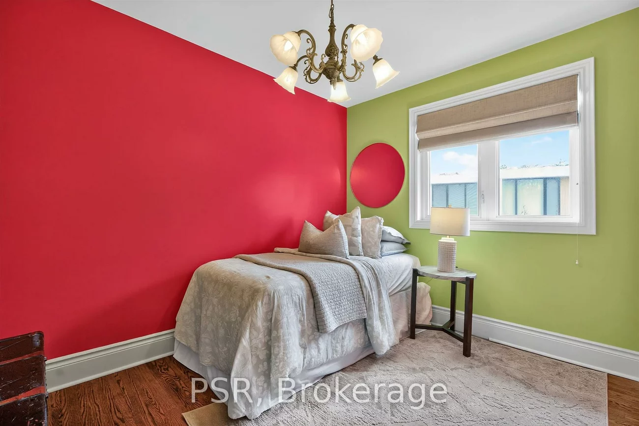 575, Patricia, 1020 - WO West, Oakville