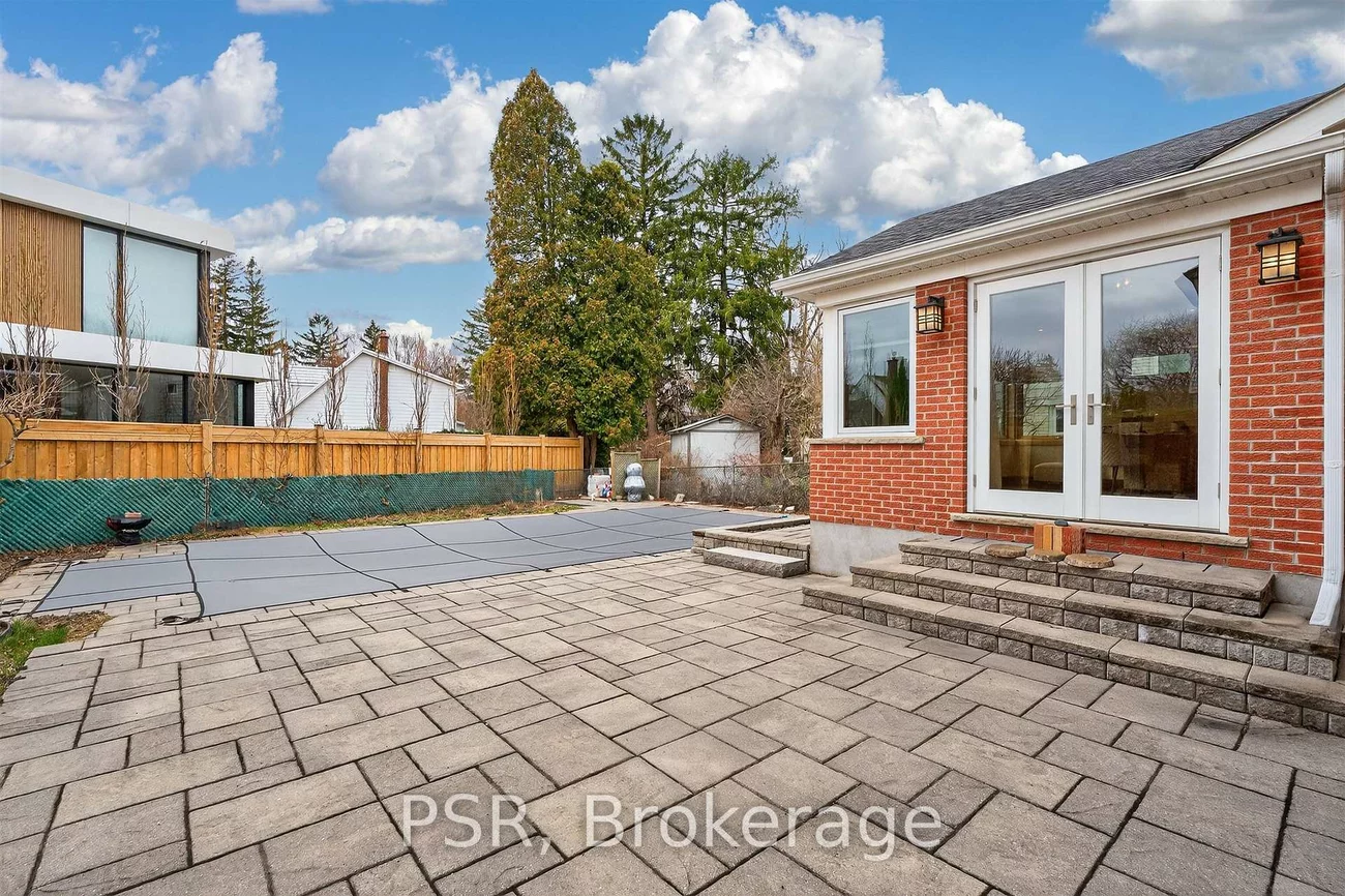 575, Patricia, 1020 - WO West, Oakville