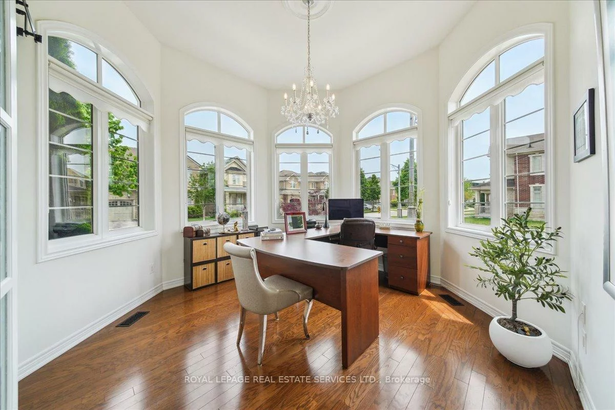 3150, Trailside, 1008 - GO Glenorchy, Oakville