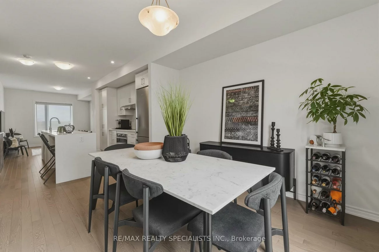 348, Wheat Boom, 1010 - JM Joshua Meadows, Oakville