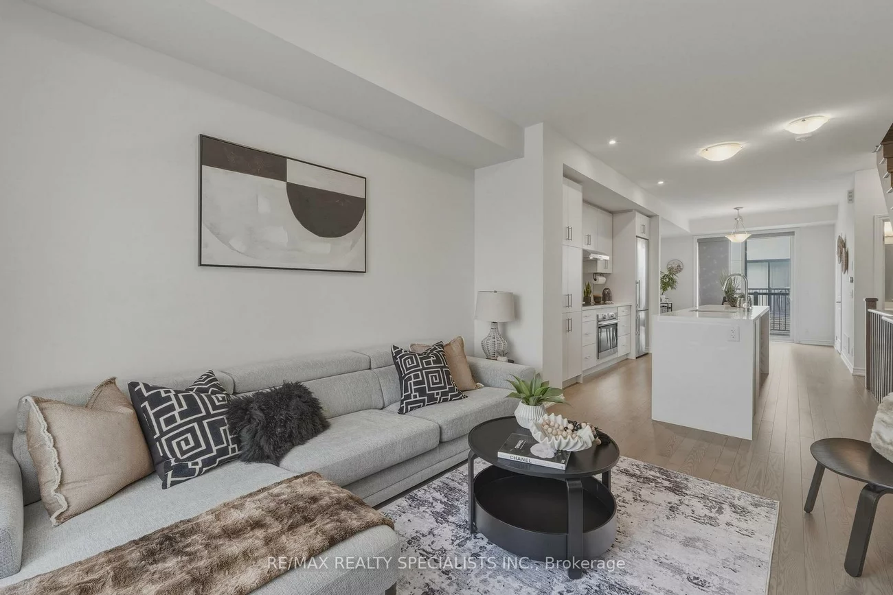 348, Wheat Boom, 1010 - JM Joshua Meadows, Oakville