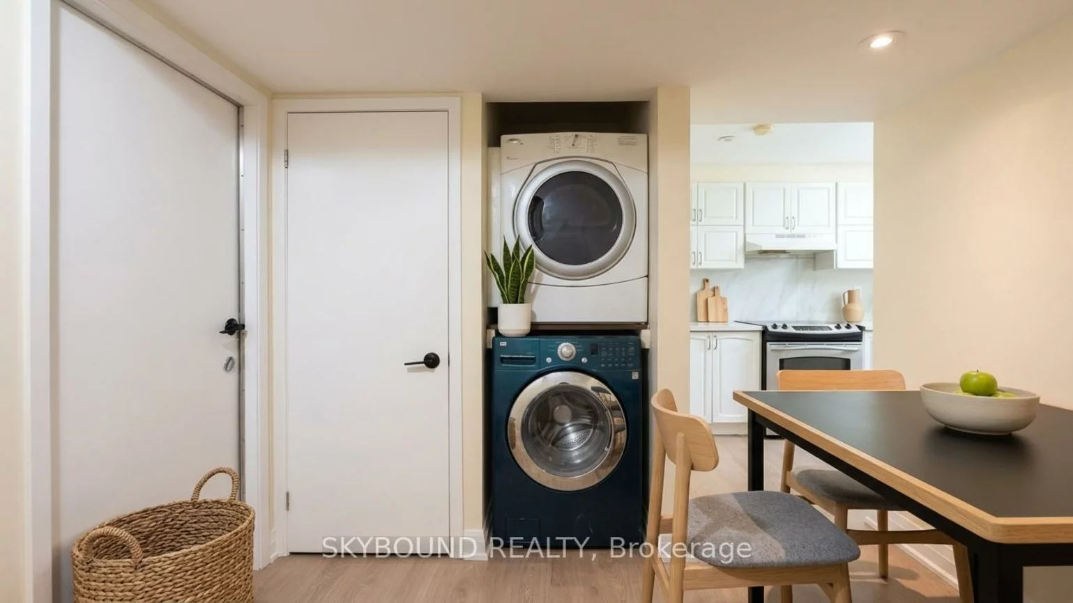 1298, Forest, 1005 - FA Falgarwood, Oakville