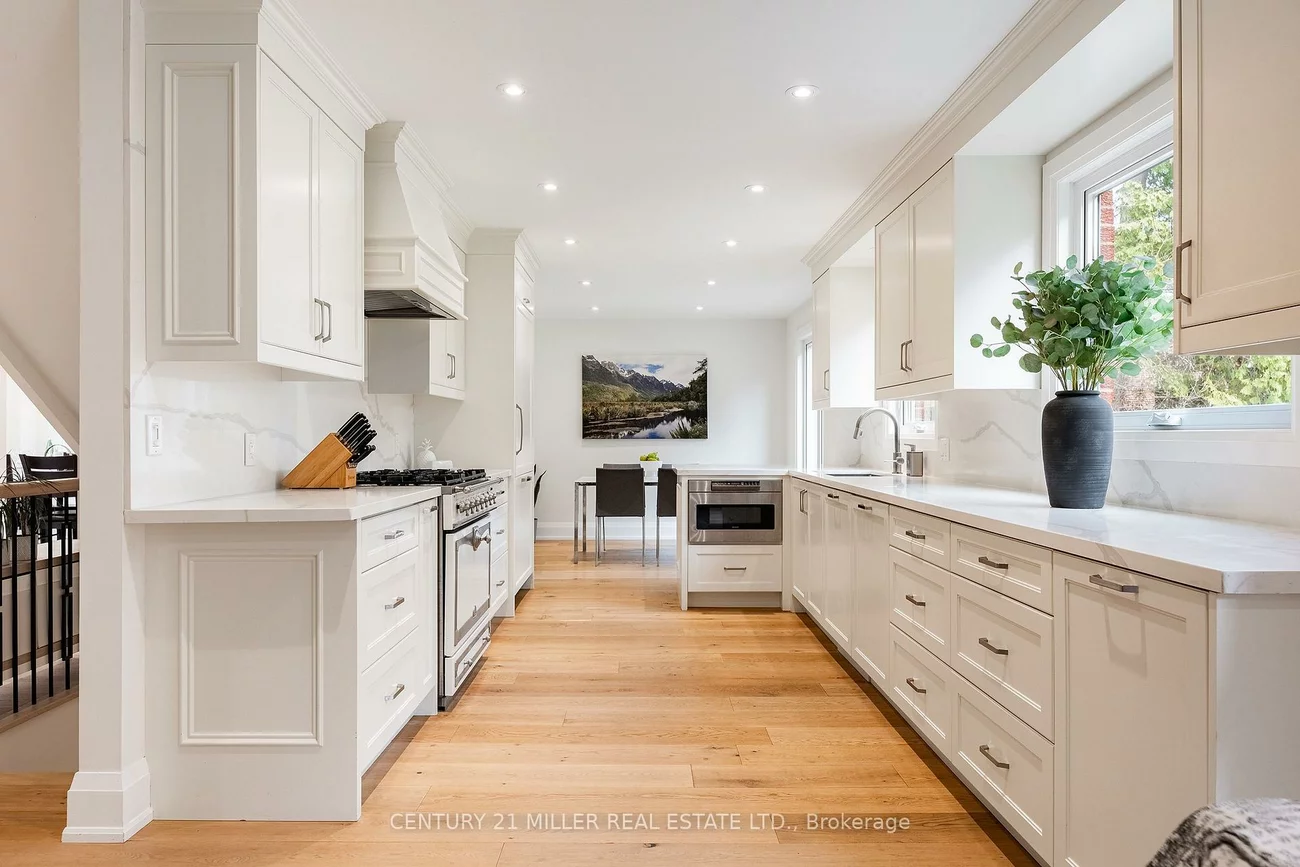 511, Coleen, 1011 - MO Morrison, Oakville