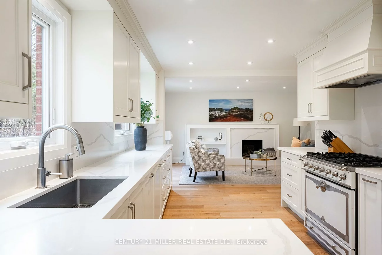 511, Coleen, 1011 - MO Morrison, Oakville