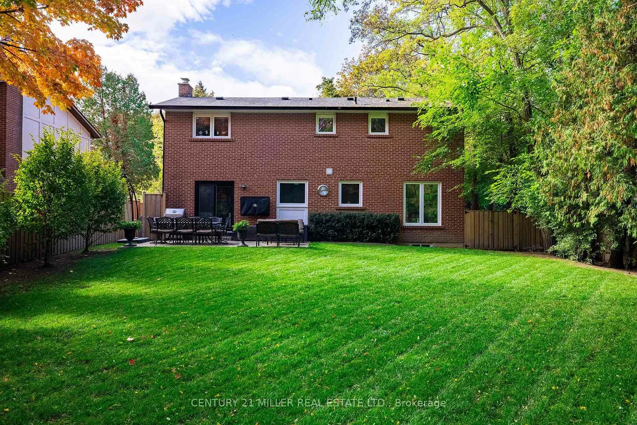 511, Coleen, 1011 - MO Morrison, Oakville