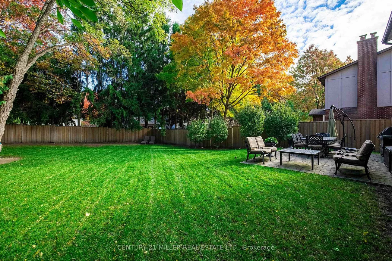 511, Coleen, 1011 - MO Morrison, Oakville