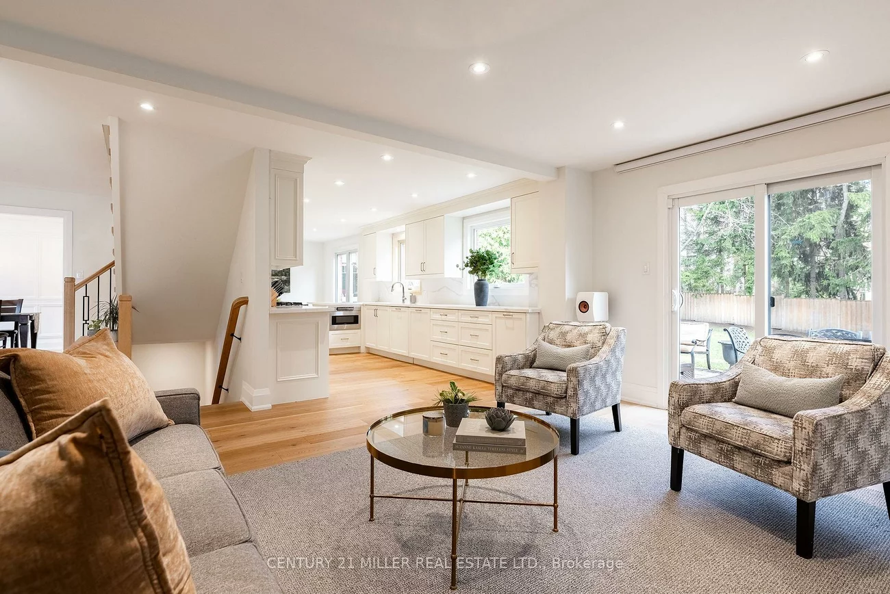 511, Coleen, 1011 - MO Morrison, Oakville