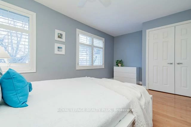 83, Kerr, 1002 - CO Central, Oakville