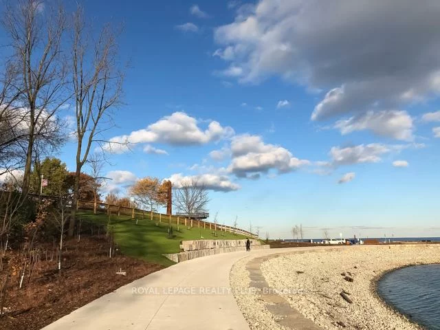 83, Kerr, 1002 - CO Central, Oakville