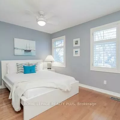 83, Kerr, 1002 - CO Central, Oakville
