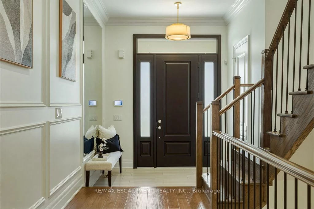 343, Tudor, 1020 - WO West, Oakville