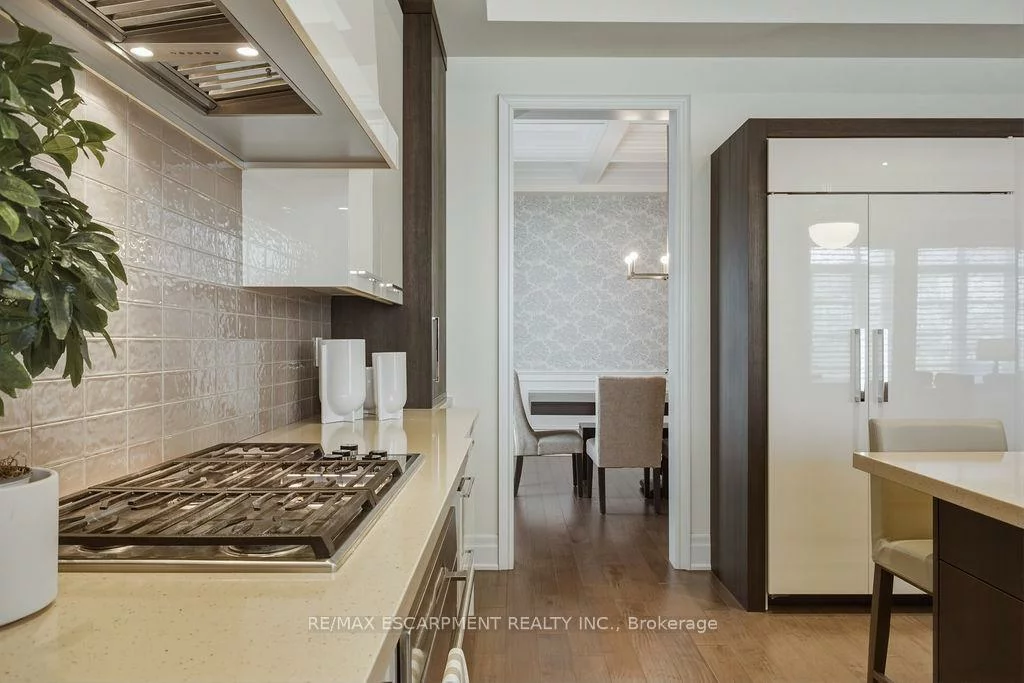 343, Tudor, 1020 - WO West, Oakville