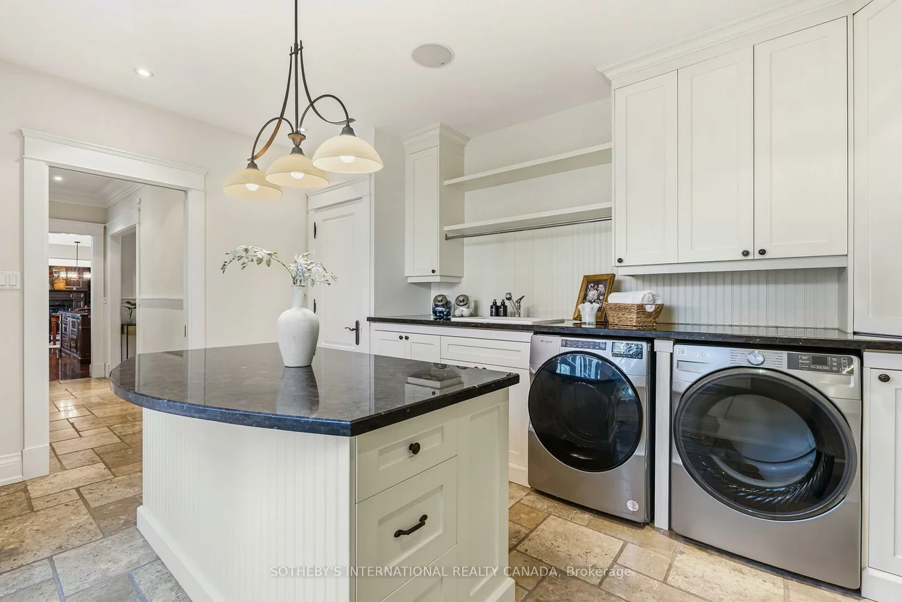 79, Birch Hill, 1017 - SW Southwest, Oakville