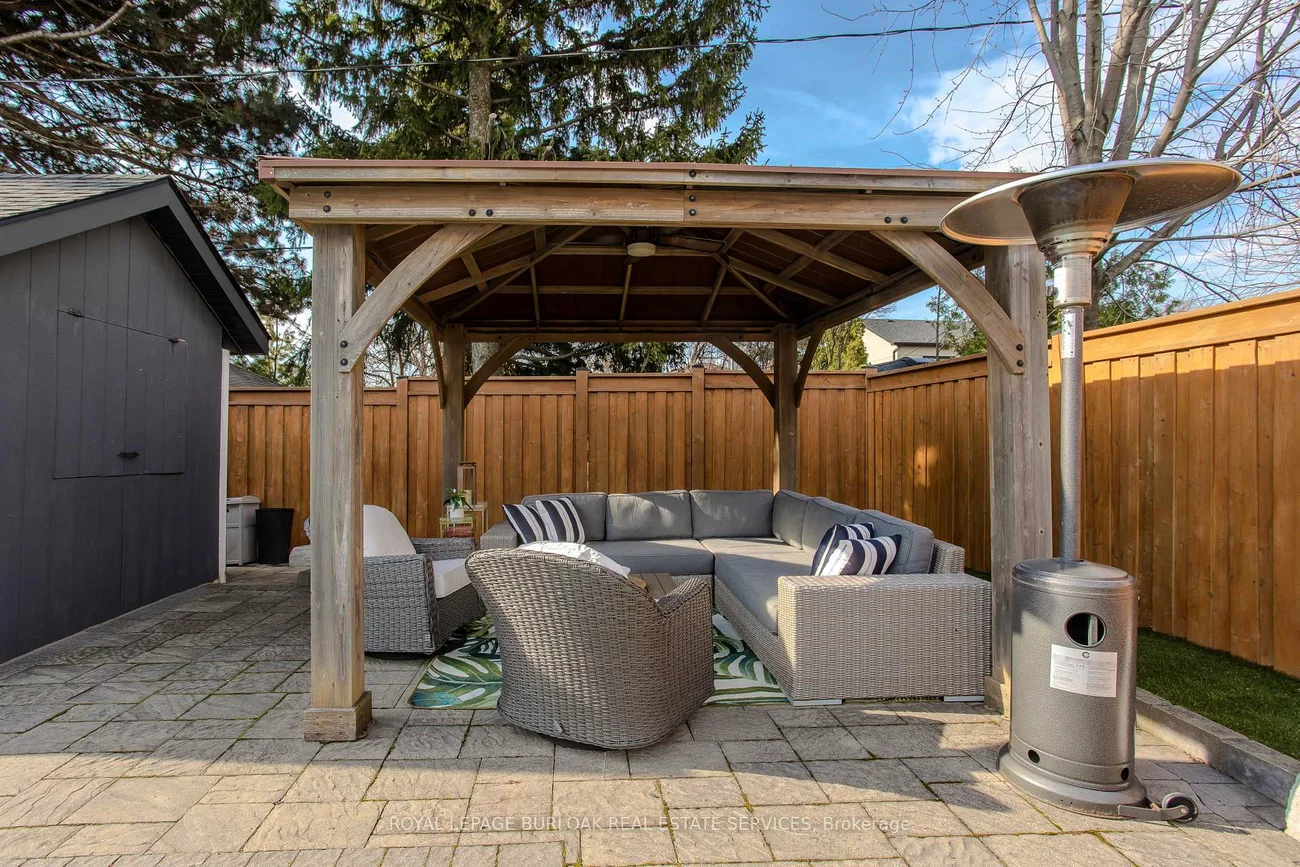 1375, Langdale, 1005 - FA Falgarwood, Oakville