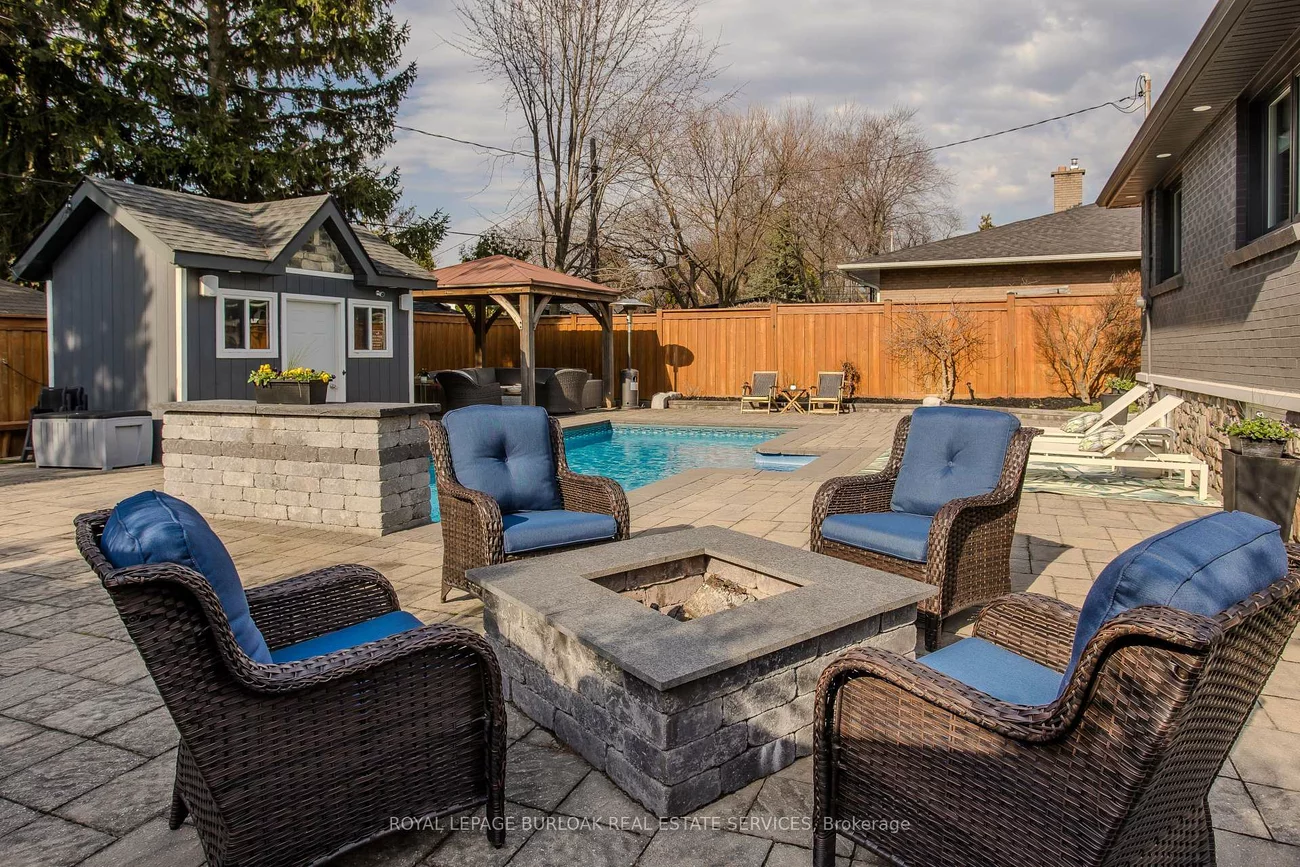 1375, Langdale, 1005 - FA Falgarwood, Oakville