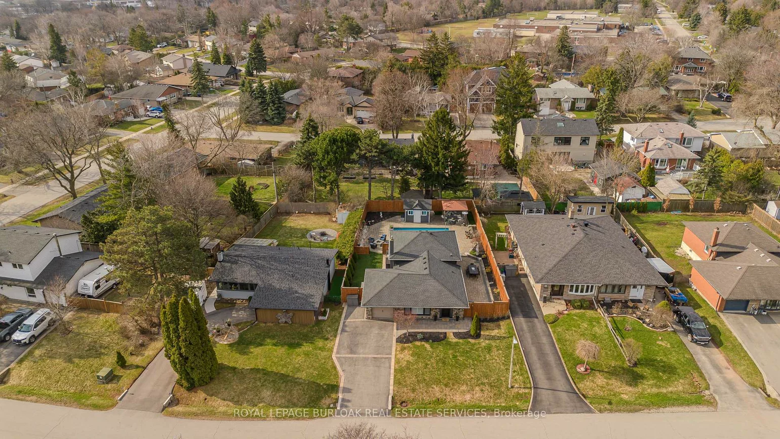 1375, Langdale, 1005 - FA Falgarwood, Oakville