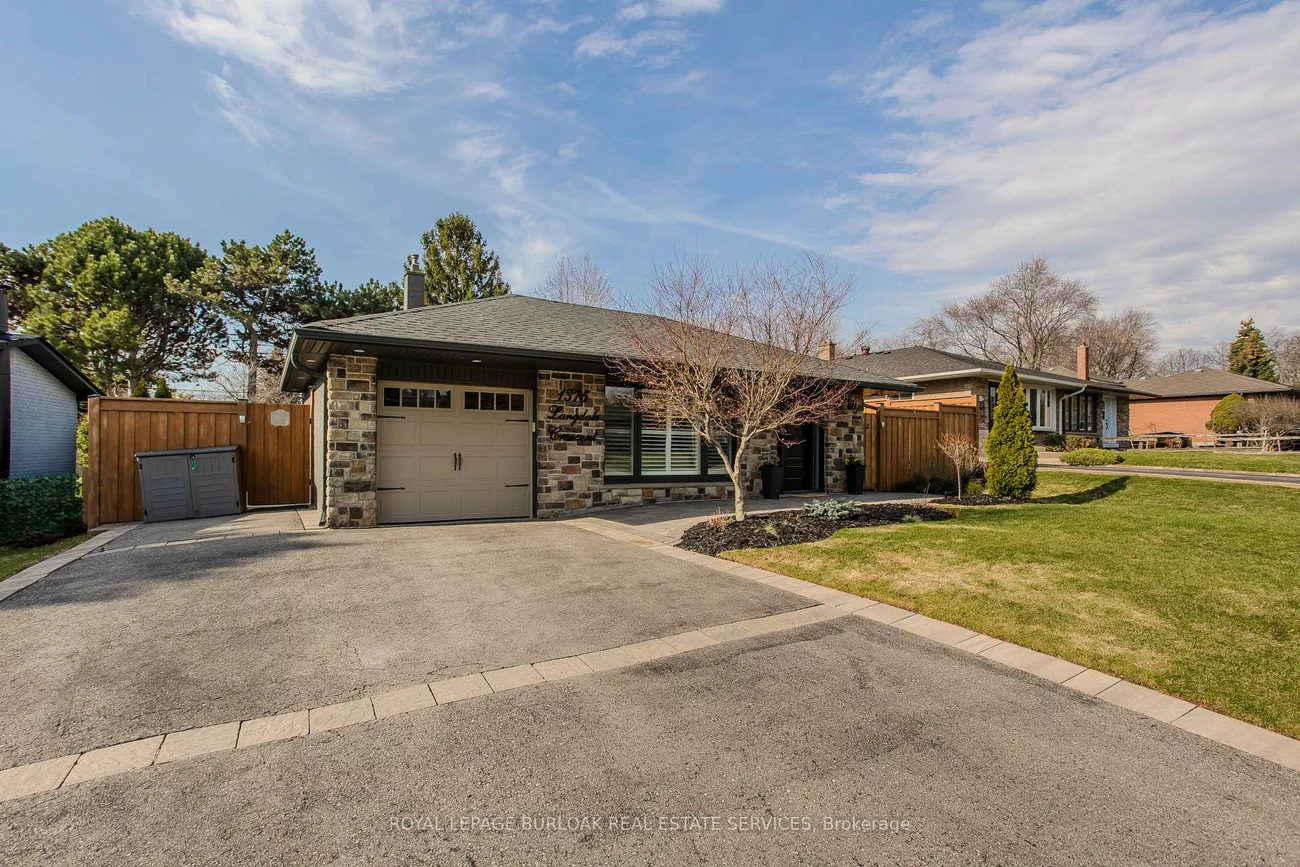 1375, Langdale, 1005 - FA Falgarwood, Oakville