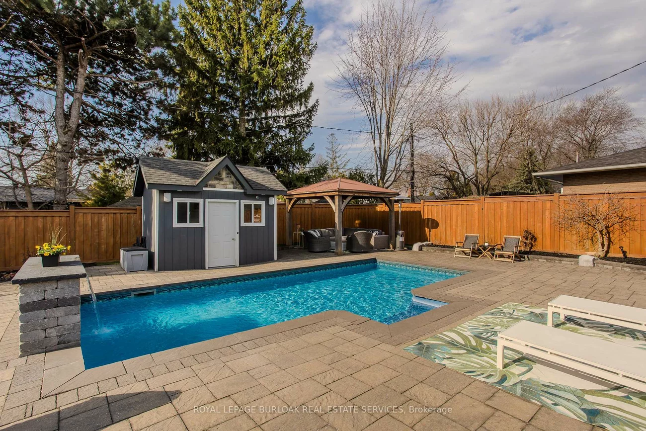 1375, Langdale, 1005 - FA Falgarwood, Oakville