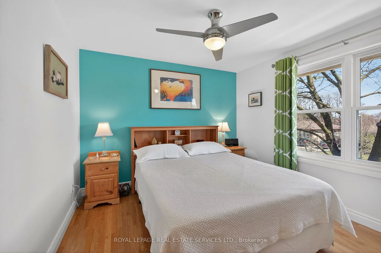 141, Oakdale, 1003 - CP College Park, Oakville