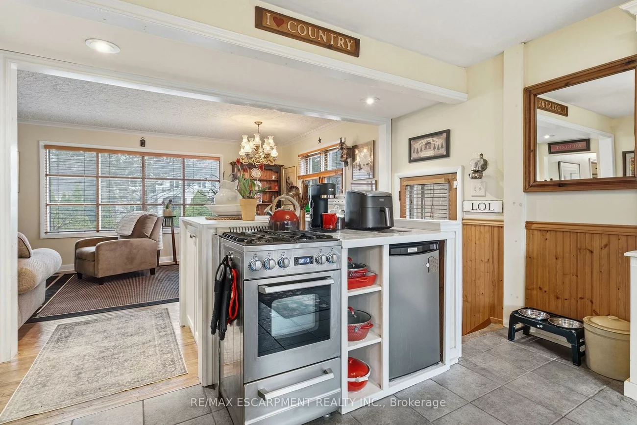 1051, Melvin, 1011 - MO Morrison, Oakville