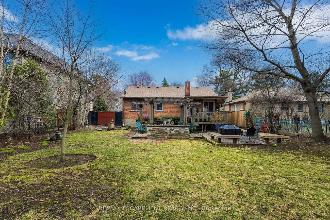 1051, Melvin, 1011 - MO Morrison, Oakville