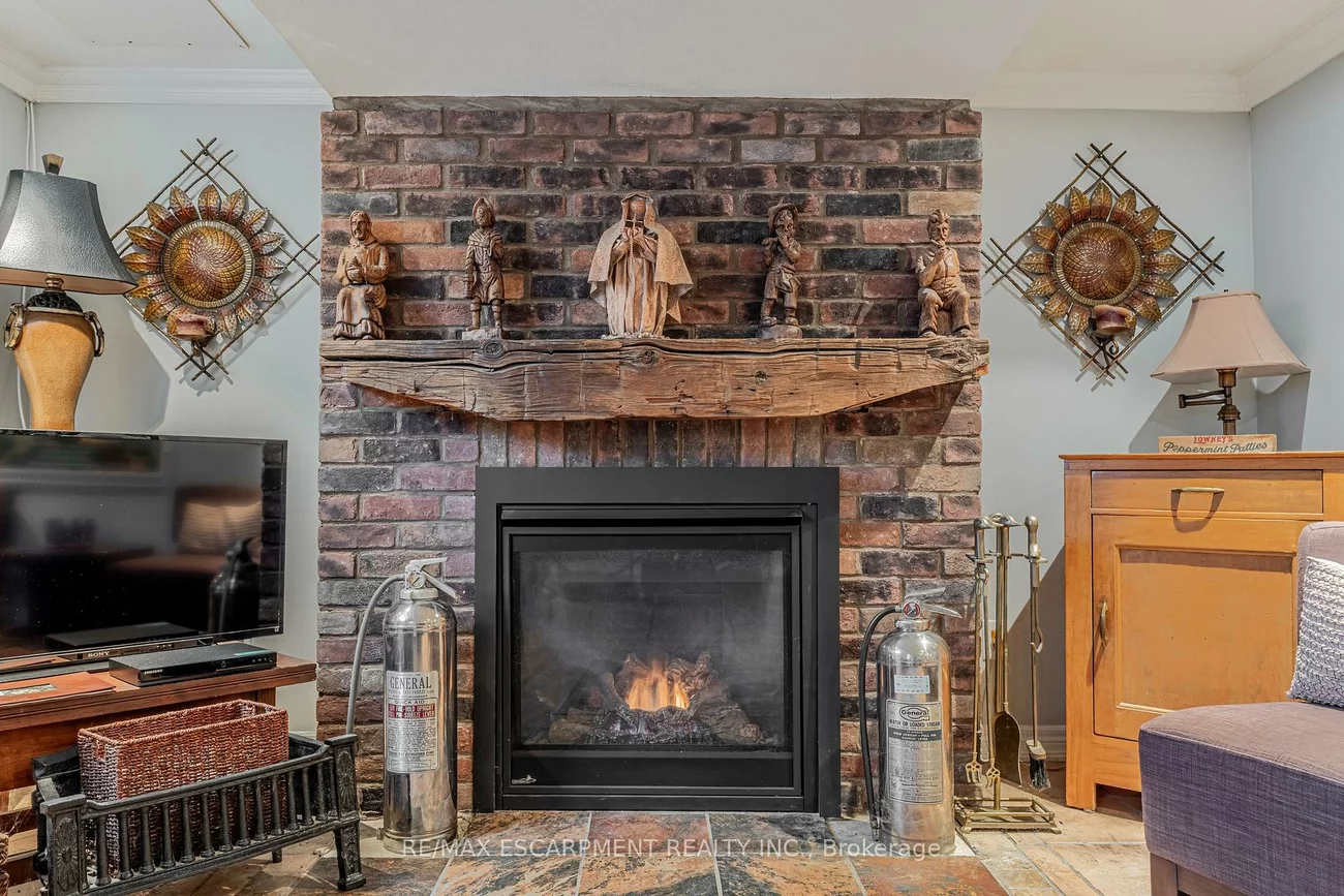 1051, Melvin, 1011 - MO Morrison, Oakville