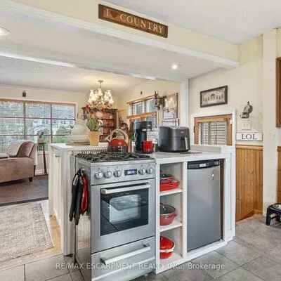 1051, Melvin, 1011 - MO Morrison, Oakville