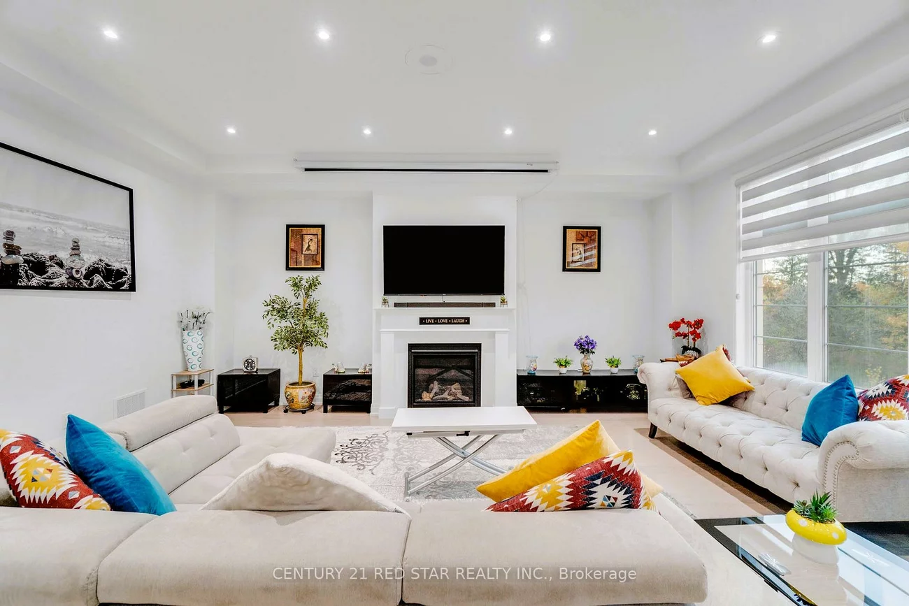 3251, Harasym, 1012 - NW Northwest, Oakville