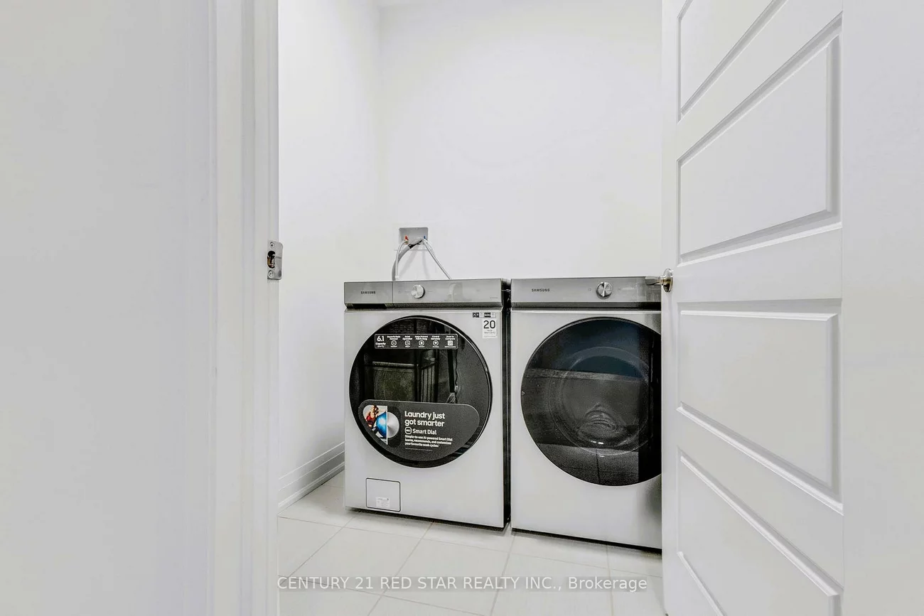 3251, Harasym, 1012 - NW Northwest, Oakville