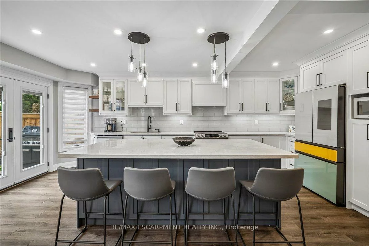 1083, Old Oak, 1022 - WT West Oak Trails, Oakville